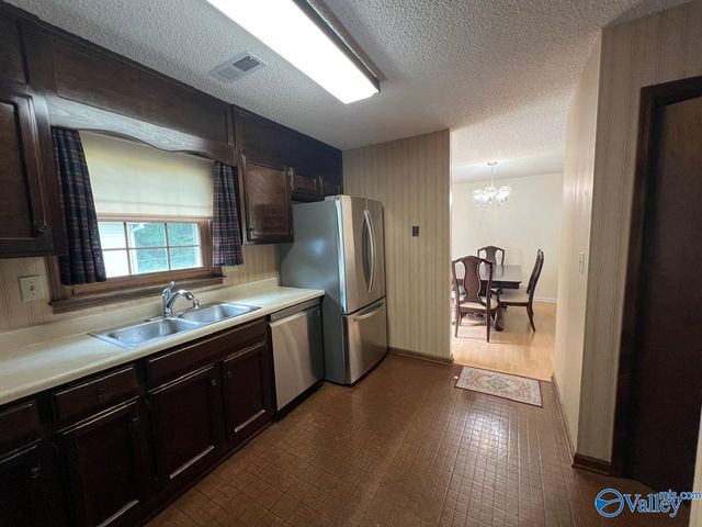 7422 Logan Drive, Huntsville, AL 35802