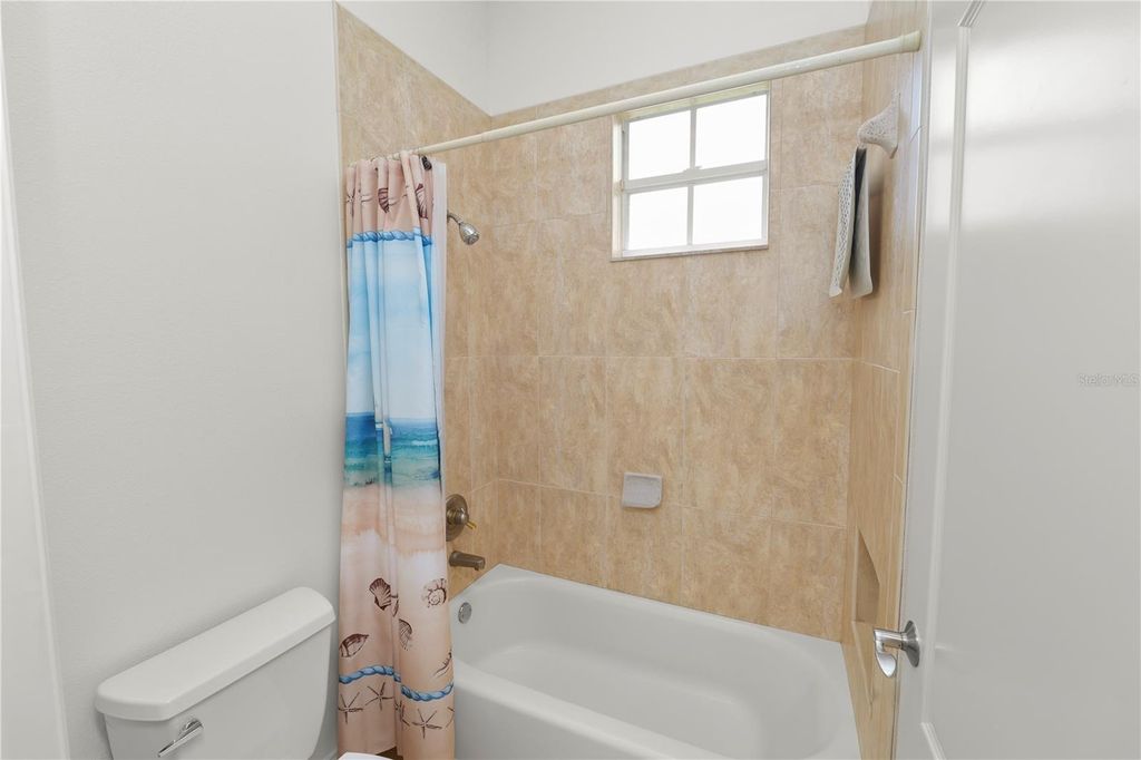 Image 39 of property listing at 6891 LACY DRIVE, Lakeland, FL 33813