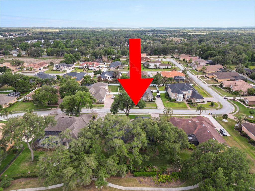 Image 59 of property listing at 6891 LACY DRIVE, Lakeland, FL 33813