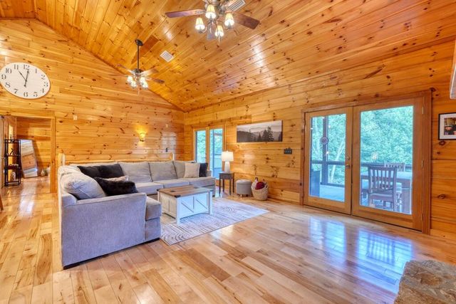 66 Huntington Circle, Murphy, NC 28906