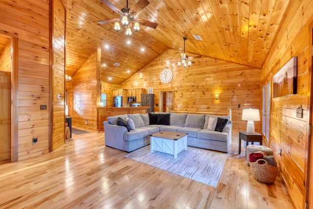 66 Huntington Circle, Murphy, NC 28906
