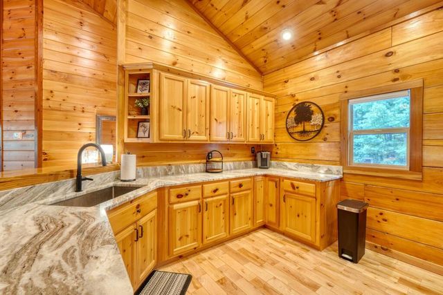 66 Huntington Circle, Murphy, NC 28906