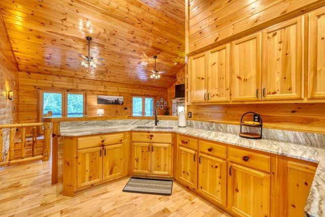 66 Huntington Circle, Murphy, NC 28906