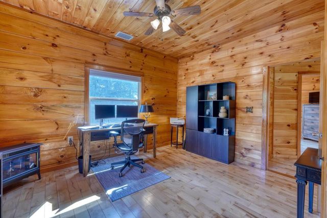 66 Huntington Circle, Murphy, NC 28906