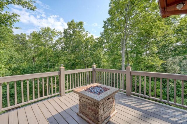 66 Huntington Circle, Murphy, NC 28906