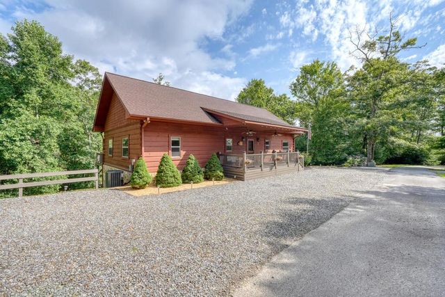 66 Huntington Circle, Murphy, NC 28906