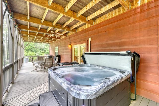 66 Huntington Circle, Murphy, NC 28906