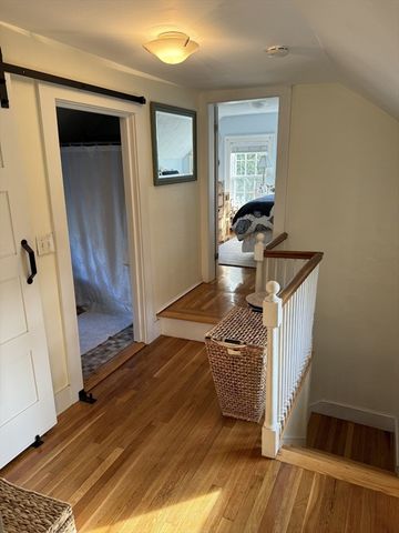 44 Mount Vernon St, Peabody, MA 01960