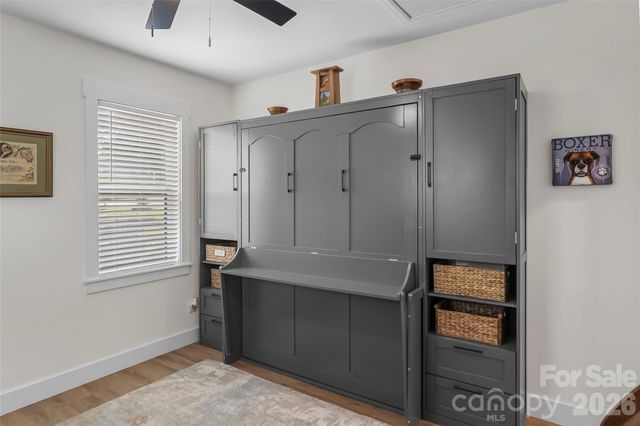 1 Little Oak Road, Leicester, NC 28748