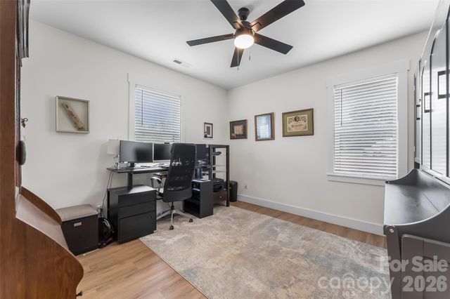 1 Little Oak Road, Leicester, NC 28748