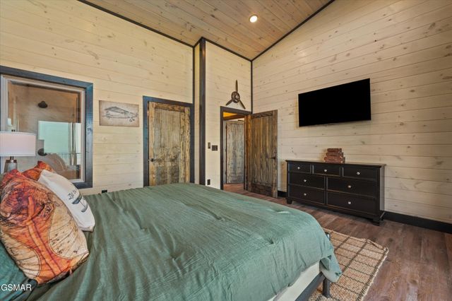 3297 Duncan Springs Road, Sevierville, TN 37876