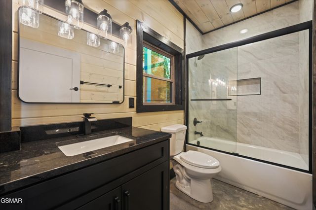 3297 Duncan Springs Road, Sevierville, TN 37876