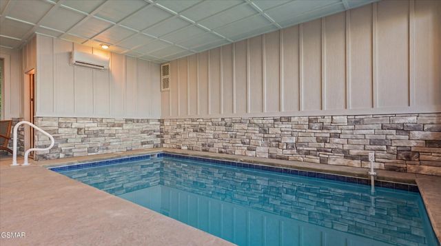 3297 Duncan Springs Road, Sevierville, TN 37876