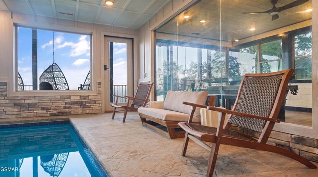 3297 Duncan Springs Road, Sevierville, TN 37876
