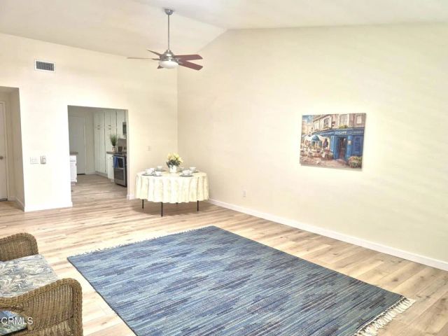 33107 Village 33, Camarillo, CA 93012