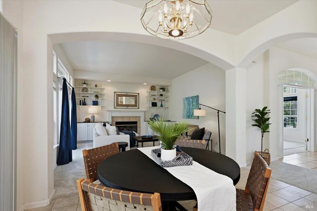 366 Breeden St, Santa Rosa, CA 95409