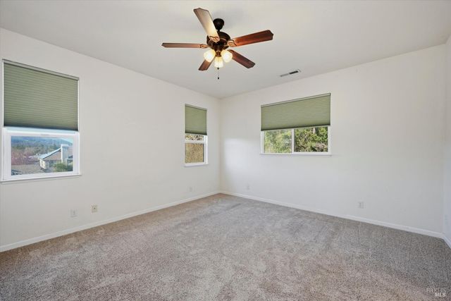 366 Breeden St, Santa Rosa, CA 95409