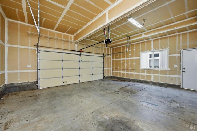 366 Breeden St, Santa Rosa, CA 95409