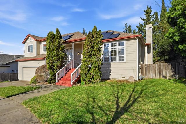 366 Breeden St, Santa Rosa, CA 95409