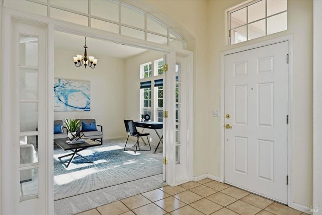 366 Breeden St, Santa Rosa, CA 95409