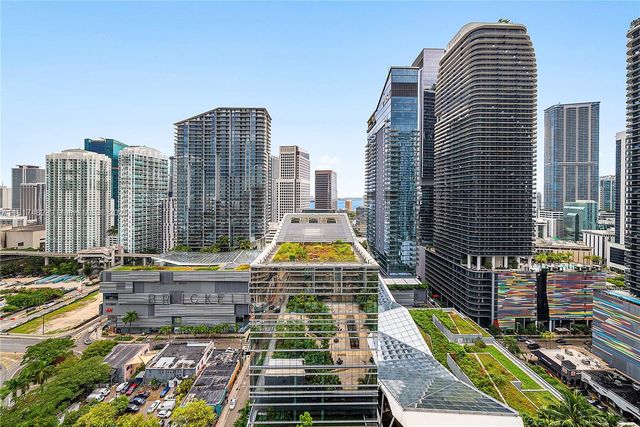 88 SW 7th St 2209, Miami, FL 33130