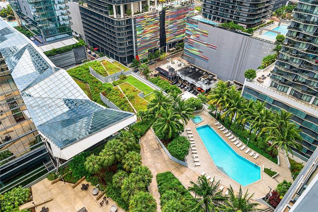 88 SW 7th St 2209, Miami, FL 33130