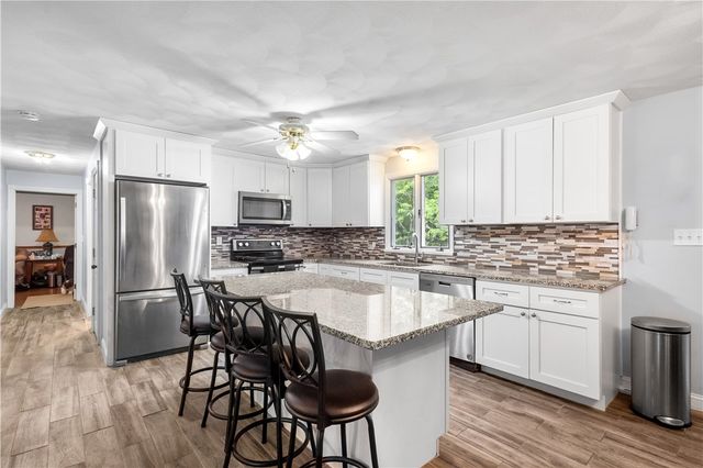 77 Pine Hill Avenue, Johnston, RI 02919