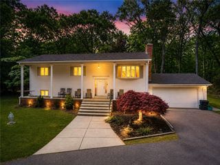 77 Pine Hill Avenue, Johnston, RI 02919