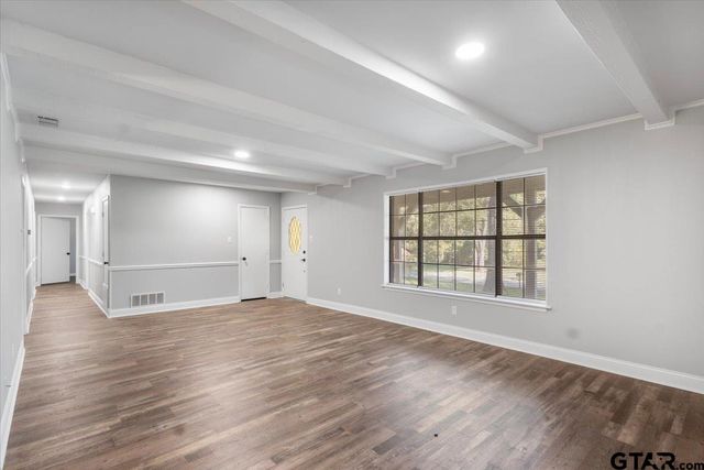 114 Forest South Drive, Whitehouse, TX 75791