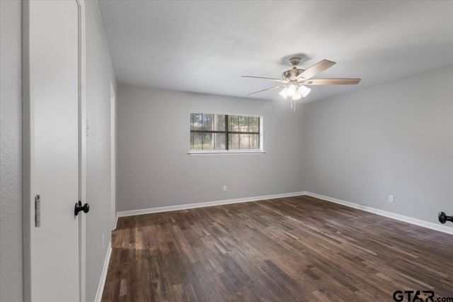 114 Forest South Drive, Whitehouse, TX 75791