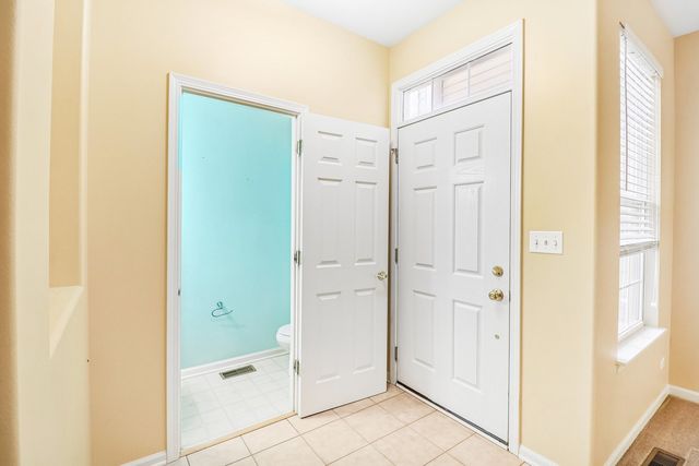 306 Remington Drive, St. Charles, IL 60175