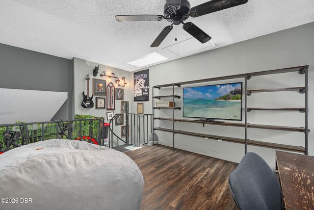 101 N Hill Ave Apt 5, Deland, FL 32724