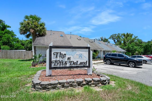 101 N Hill Ave Apt 5, Deland, FL 32724