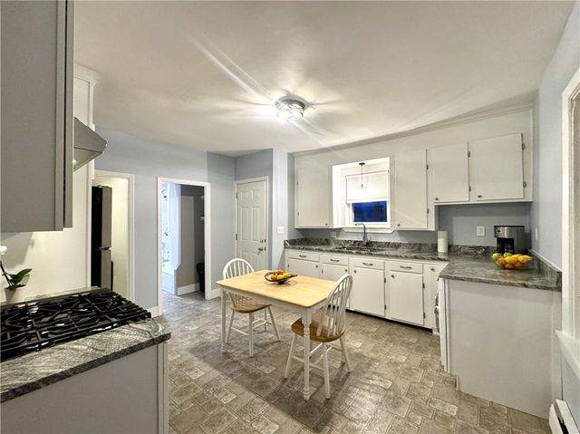 368 Beverage Hill Avenue, Pawtucket, RI 02861