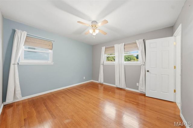 860 Flora Lane, Florissant, MO 63031