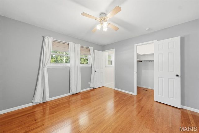860 Flora Lane, Florissant, MO 63031