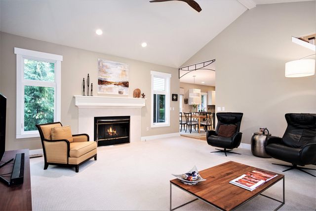 7751 Austinridge Drive SE, Caledonia, MI 49316