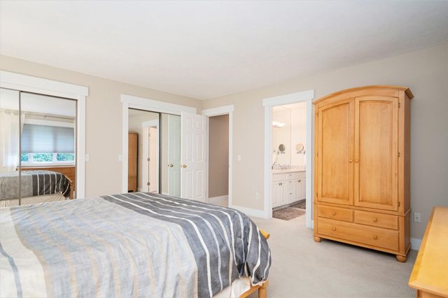 7751 Austinridge Drive SE, Caledonia, MI 49316