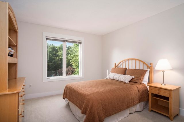 7751 Austinridge Drive SE, Caledonia, MI 49316