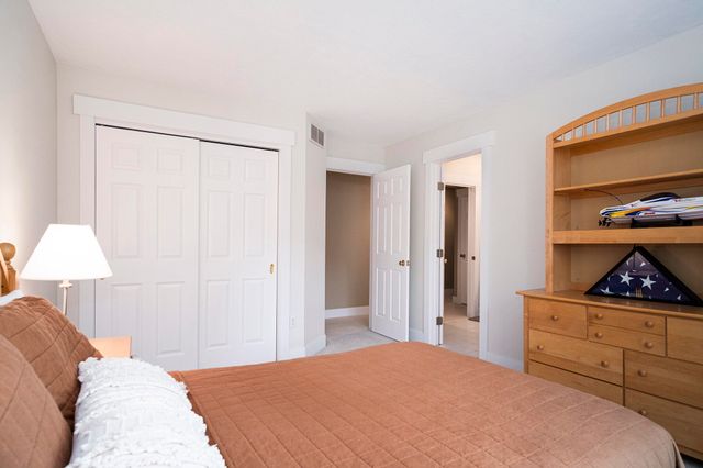 7751 Austinridge Drive SE, Caledonia, MI 49316