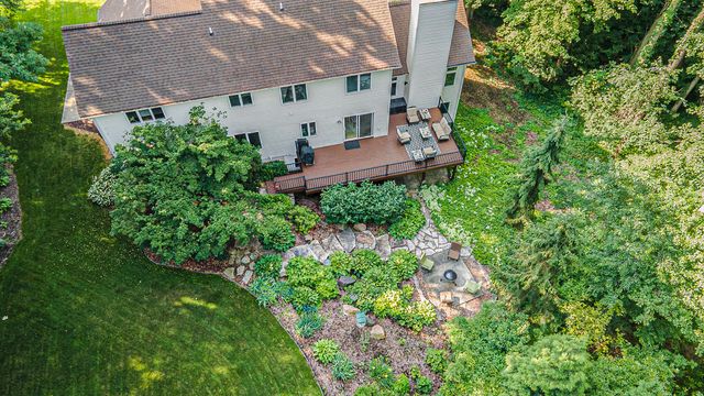 7751 Austinridge Drive SE, Caledonia, MI 49316