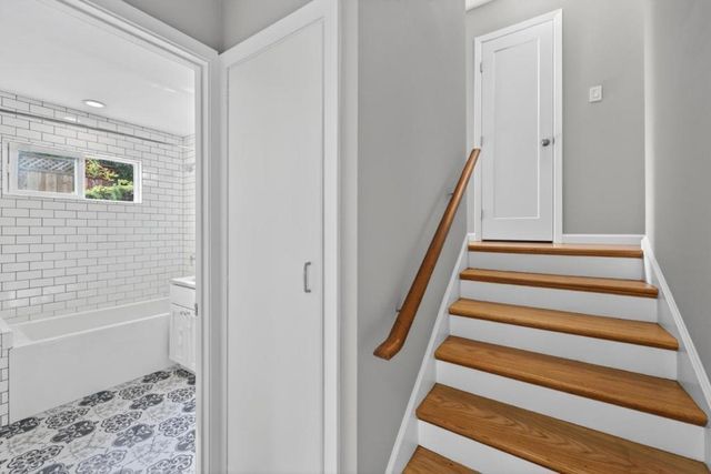 2234 Roosevelt Avenue, Redwood City, CA 94061