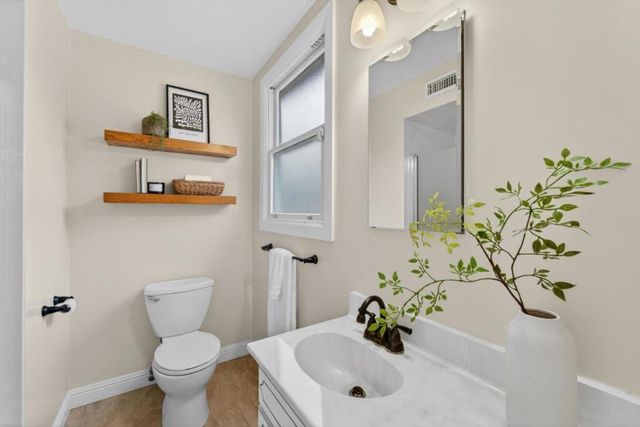 2234 Roosevelt Avenue, Redwood City, CA 94061