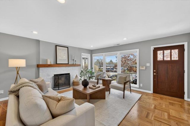 2234 Roosevelt Avenue, Redwood City, CA 94061