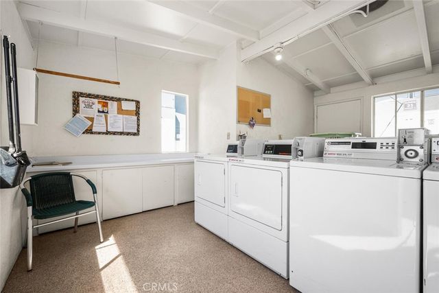 13660 Annandale Drive 21J M1, Seal Beach, CA 90740