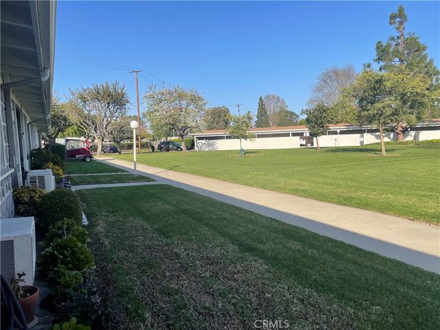 13660 Annandale Drive 21J M1, Seal Beach, CA 90740