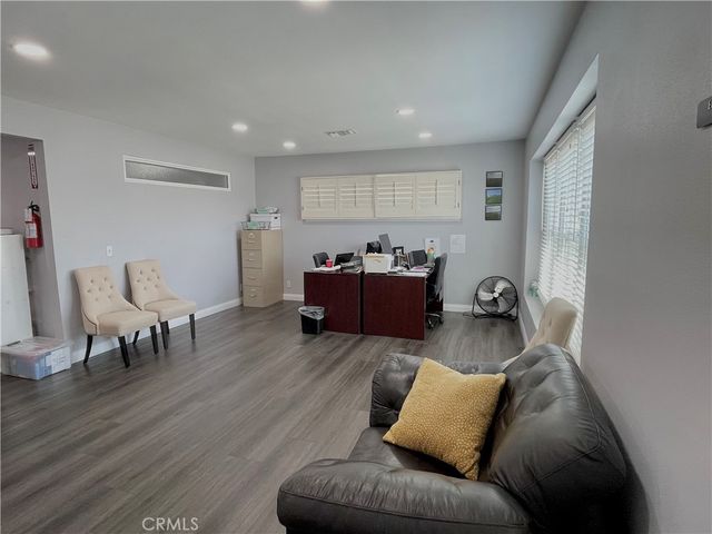 2001 W Beverly Boulevard A, Montebello, CA 90640