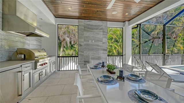 575 S SPOONBILL DRIVE, Sarasota, FL 34236