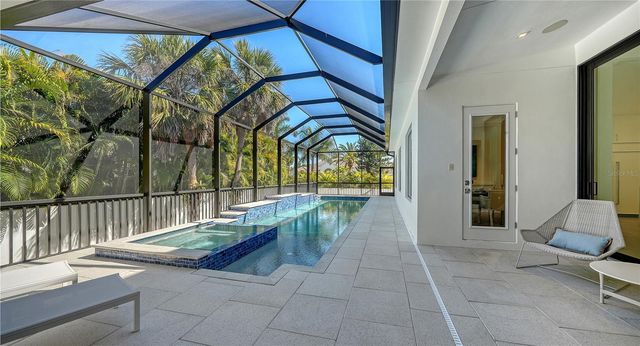 575 S SPOONBILL DRIVE, Sarasota, FL 34236