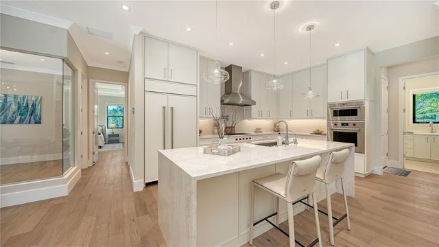 575 S SPOONBILL DRIVE, Sarasota, FL 34236